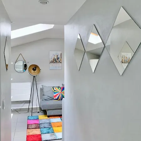 #c5 Le Colorful T2 City Center Near Tram A Appartement